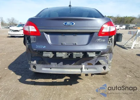 2013 Ford Fiesta S z USA, uszkodzony, nr VIN 3FADP4AJ1DM165091